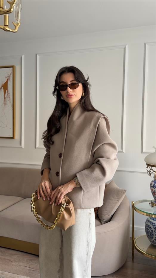 Kaşe Bej Kısa Kaban