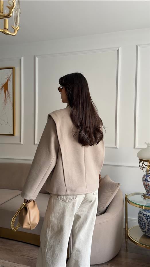 Kaşe Bej Kısa Kaban