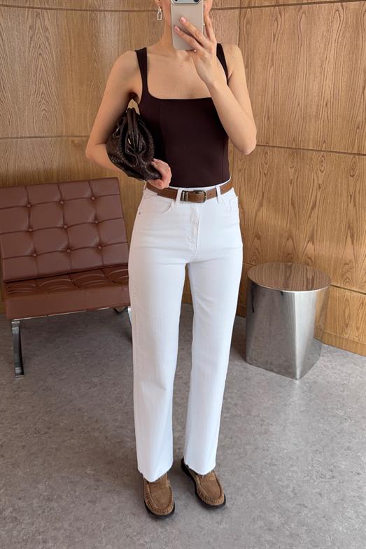 Kemerli Beyaz Jean
