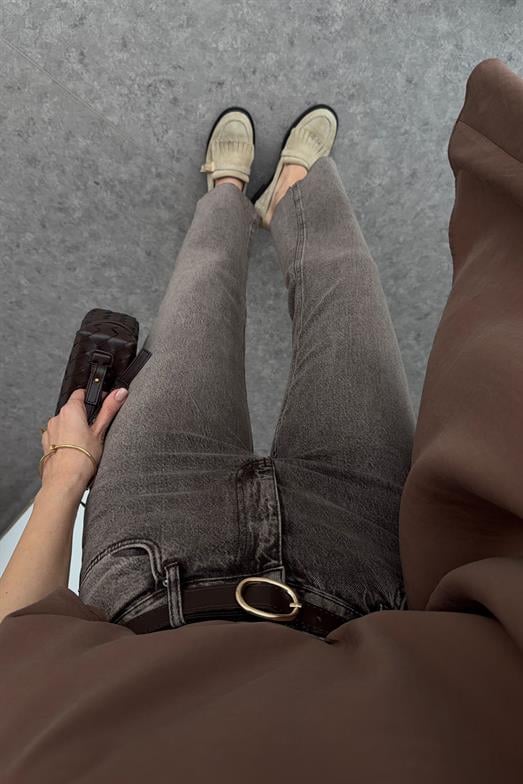 Kemerli Soğuk Kahve Momfit Jean