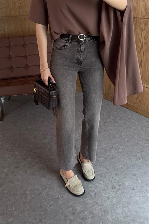 Kemerli Soğuk Kahve Momfit Jean