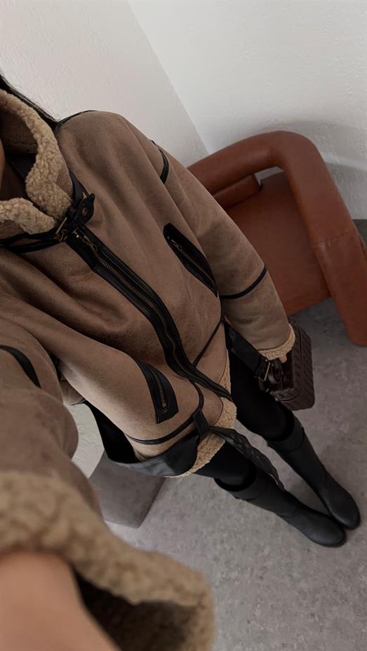 Kemerli Sütlü Kahve Deri Mont