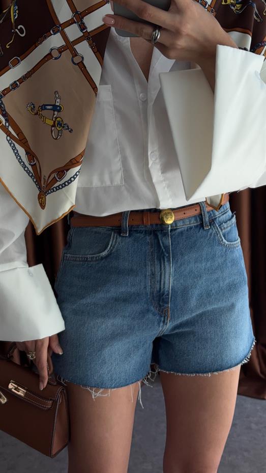 Kesik Paça Denim Şort