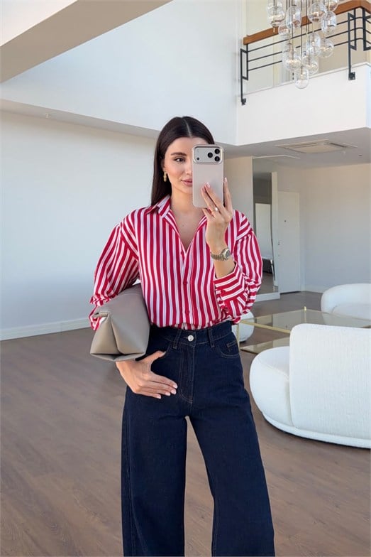 Kırmızı Çizgili Oversize Gömlek