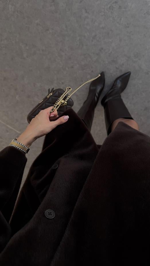 Kısa Kürklü Acı Kahve Takım