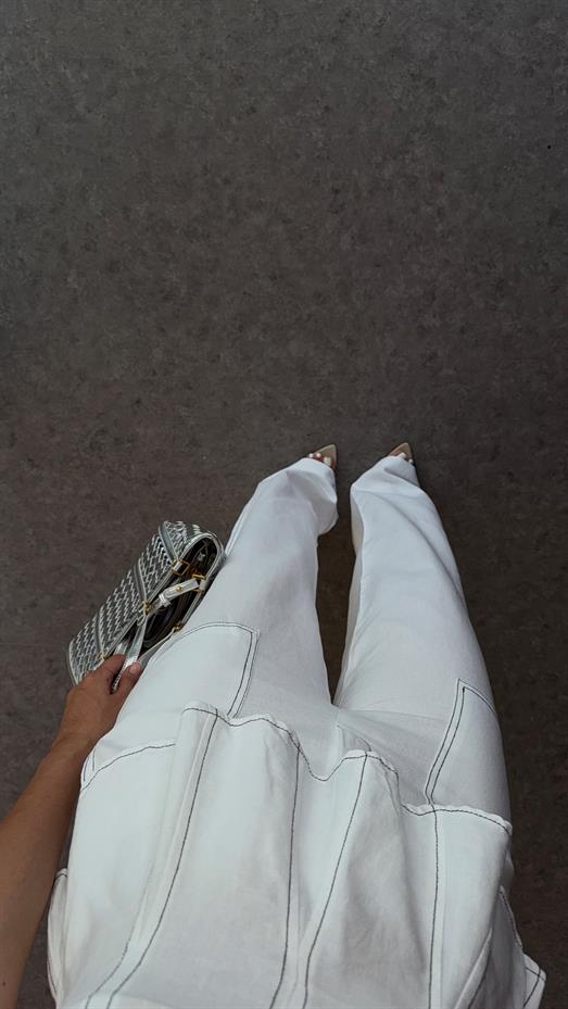 Kontrast Dikişli Beyaz Bluz-Pantolon Keten Takım