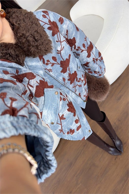 Kürk Yaka Çiçek Nakışlı Denim Bomber Ceket