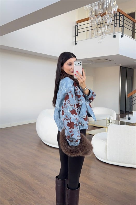 Kürk Yaka Çiçek Nakışlı Denim Bomber Ceket