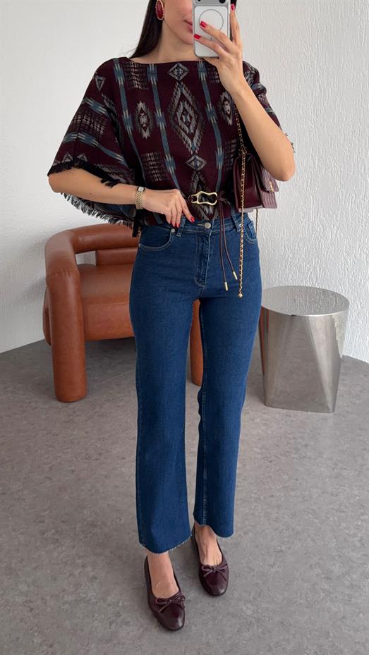 Likralı Kesik Paça Koyu Jean