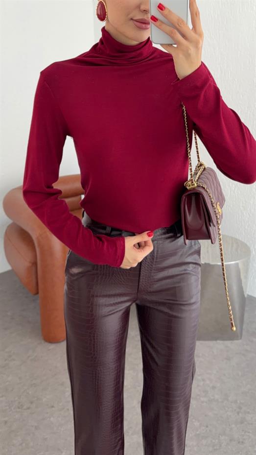 Likralı Mürdüm Balıkçı Bluz