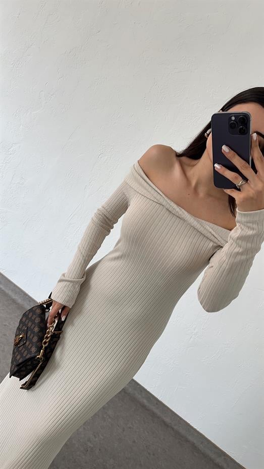 Madonna Yaka Krem Elbise