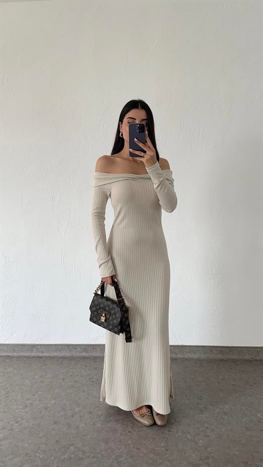 Madonna Yaka Krem Elbise