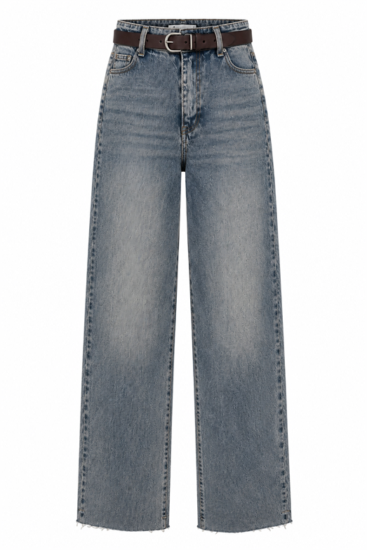 Mavi Yıkamalı Kemerli Fit Jean