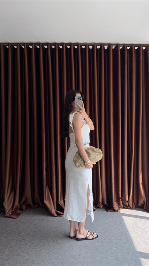 Nakışlı Beyaz Takım