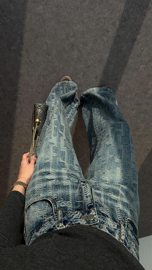 Nakışlı Jean
