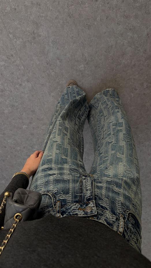 Nakışlı Jean