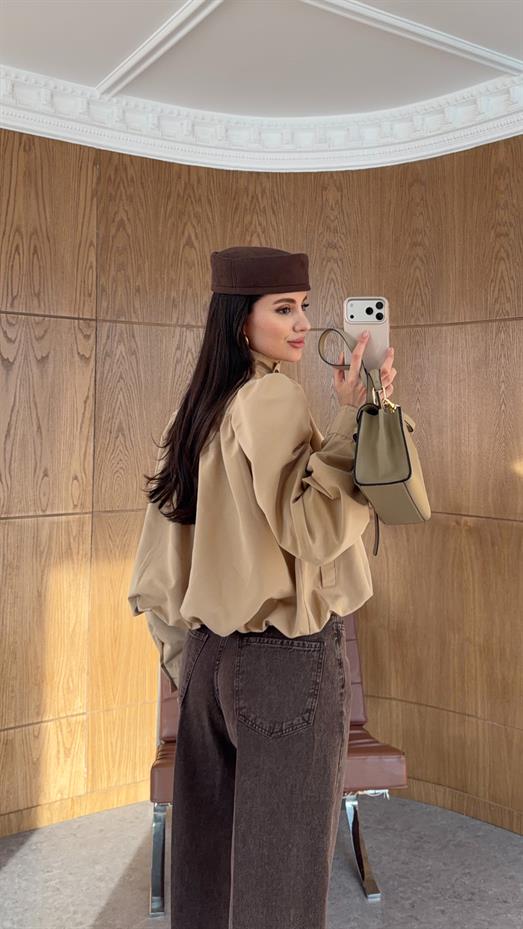 Omuz Detaylı Elegance Bej Ceket