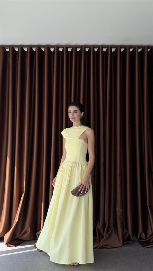 Omuz Detaylı Keten Sarı Elbise