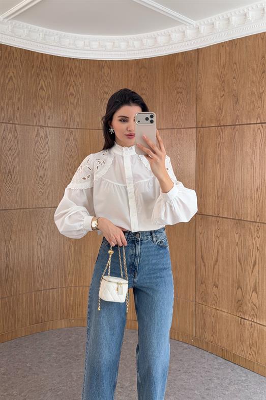 Omuz Fistolu Beyaz Gömlek