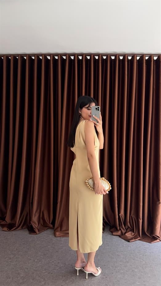 Omuz Tokalı Butter Yellow Elbise