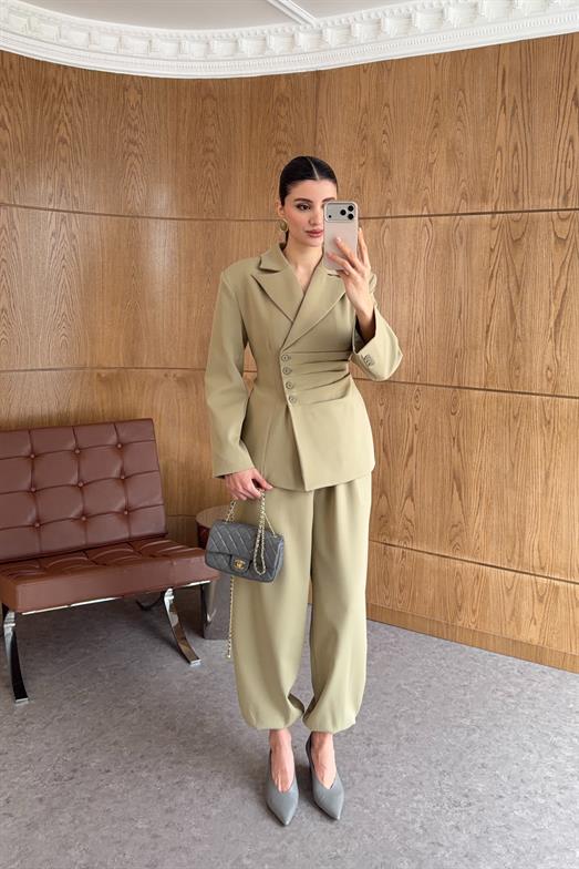 Önden Drapeli Haki Şalvar Takım