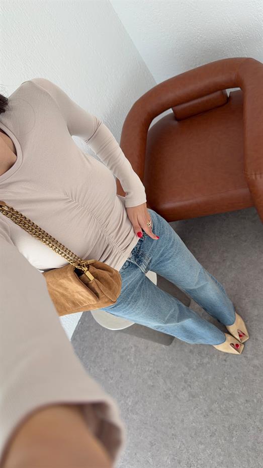 Önü Büzgülü Taş Soft Touch Bluz