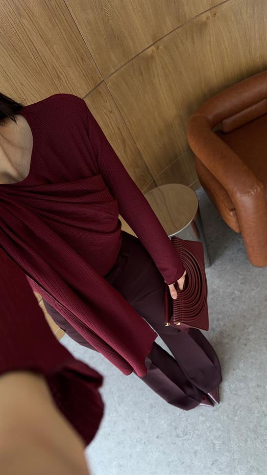 Parça Detaylı Bordo Bluz