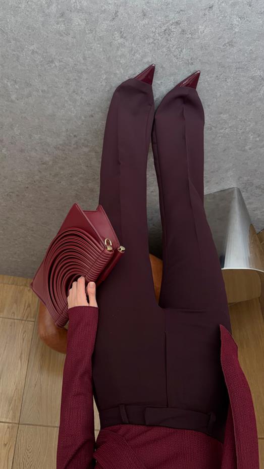 Parça Detaylı Bordo Bluz