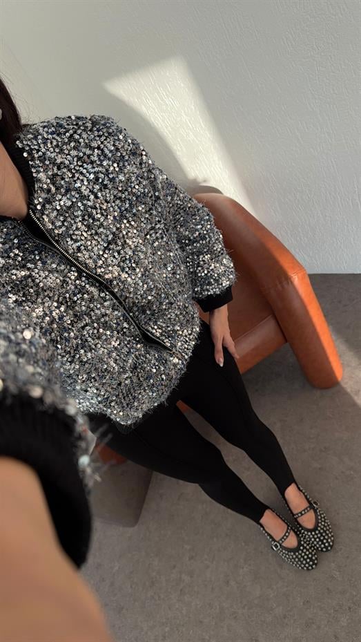 Payetli Gümüş Ceket