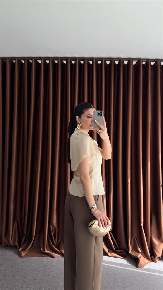 Pelerinli Saten Gömlek