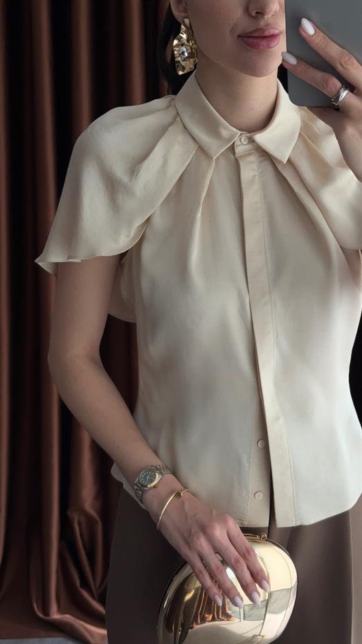 Pelerinli Saten Gömlek