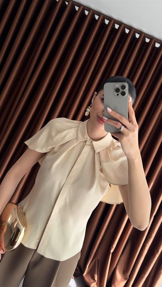 Pelerinli Saten Gömlek