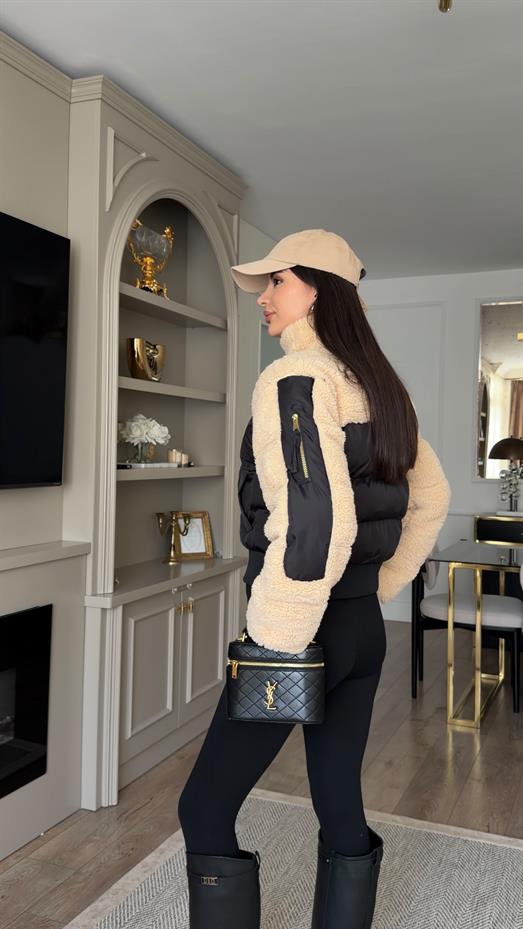 Peluş Detaylı Şişme Mont