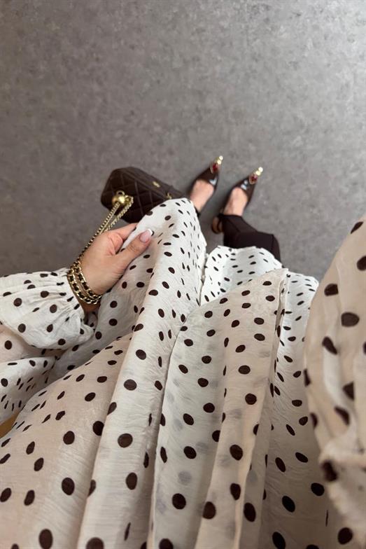 Puantiyeli Fularlı Ekru Gömlek