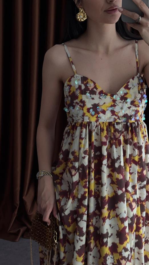 Pul Çiçekli Askılı Renkli Elbise