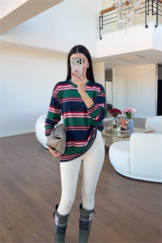 Renkli Çizgili Sweatshirt