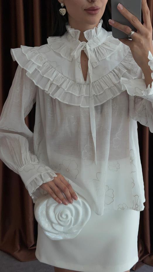 Romantik Beyaz Bluz