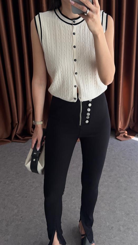 Saç Örgü Kontrast Düğmeli Yelek