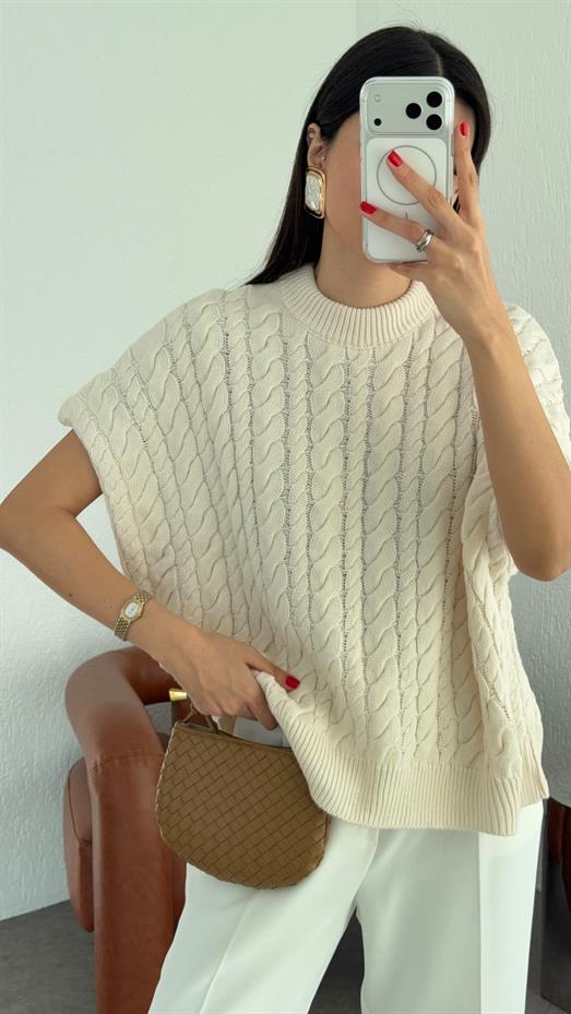 Saç Örgü Krem Süveter