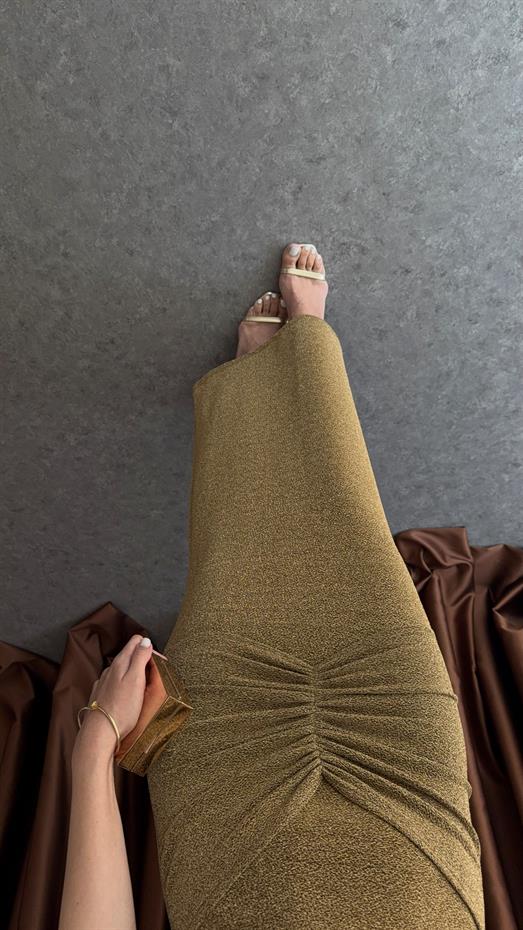 Simli Likralı Gold Straplez Elbise