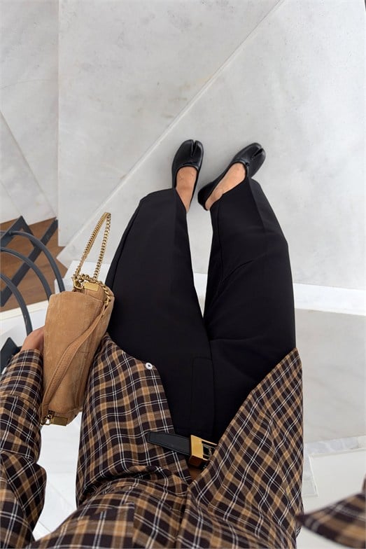 Siyah Barrel Fit Kumaş Pantolon
