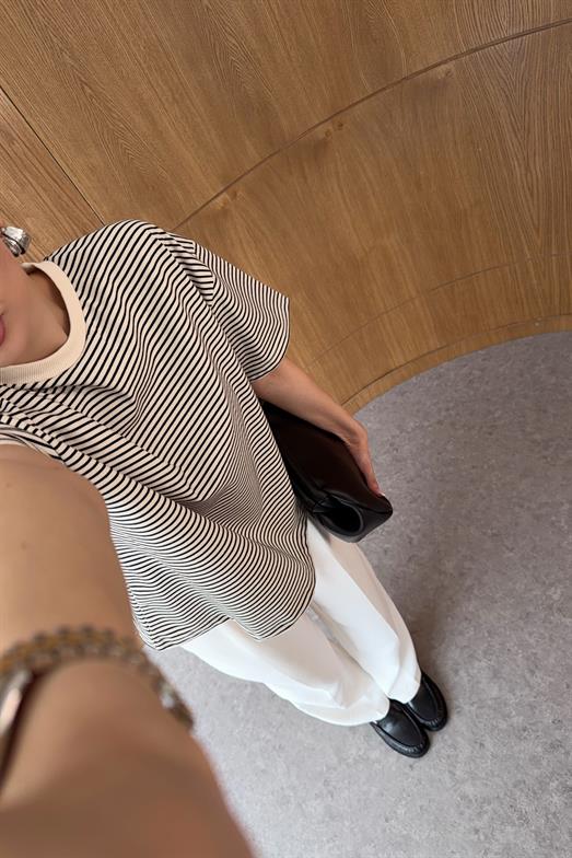 Siyah Çizgili Premium Tshirt