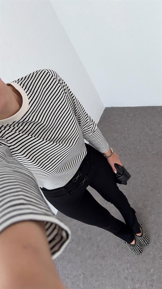 Siyah Çizgili Tok Basic