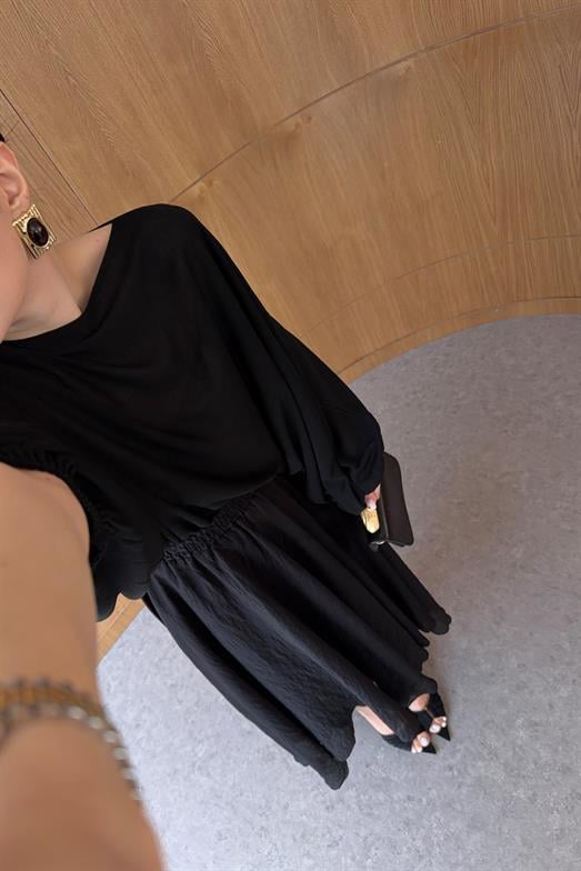 Siyah Kayık Yaka Salaş Bluz