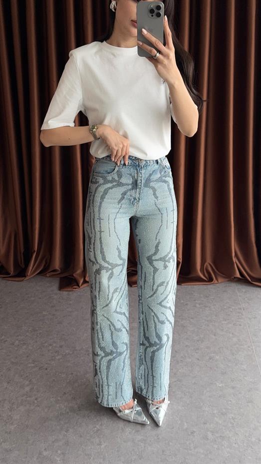 Taşlı Desenli Jean