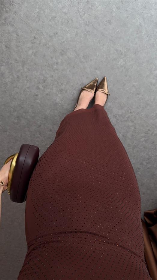 Taşlı Straplez Kahverengi Elbise