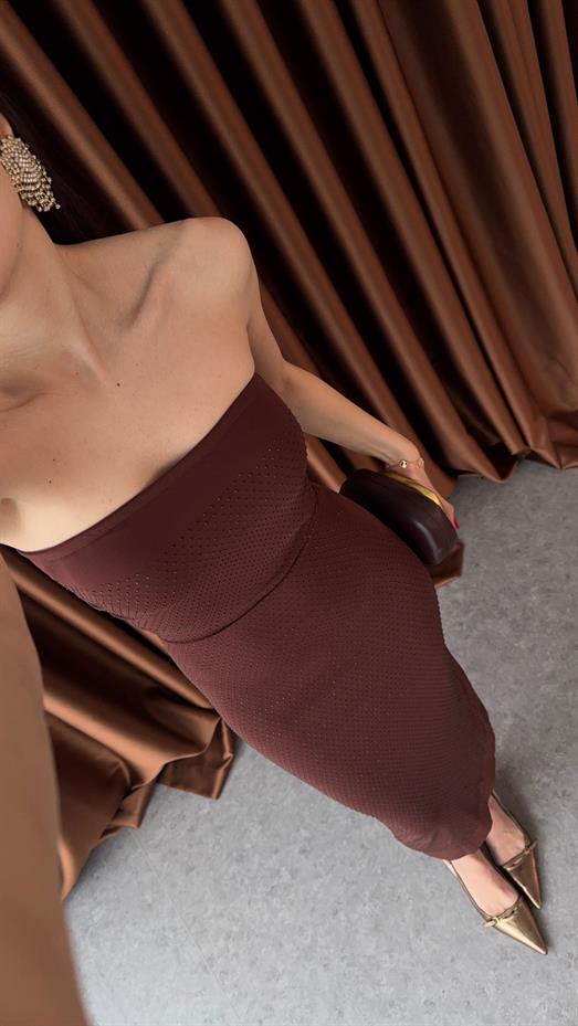 Taşlı Straplez Kahverengi Elbise