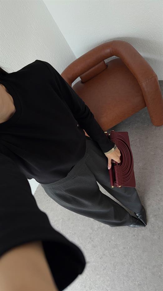 Tok Dokulu Basic Siyah Bluz