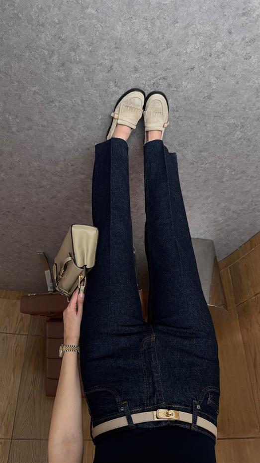 Ütü İzli Koyu Lacivert Jean