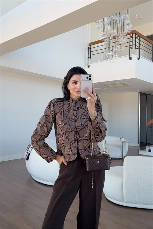 Vatkalı Pullu Kahverengi Ceket